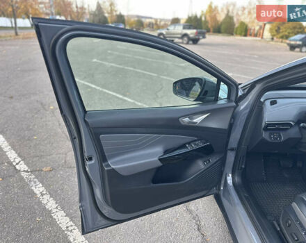 Серый Фольксваген ID.4, объемом двигателя 0 л и пробегом 80 тыс. км за 22500 $, фото 22 на Automoto.ua