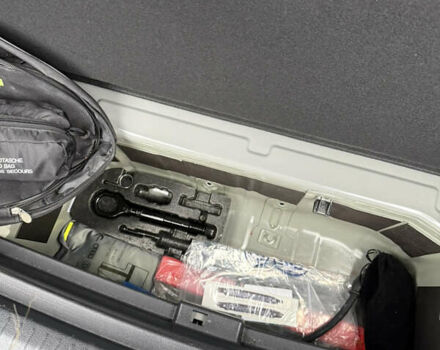 Сірий Фольксваген ID.4, об'ємом двигуна 0 л та пробігом 38 тис. км за 25300 $, фото 26 на Automoto.ua