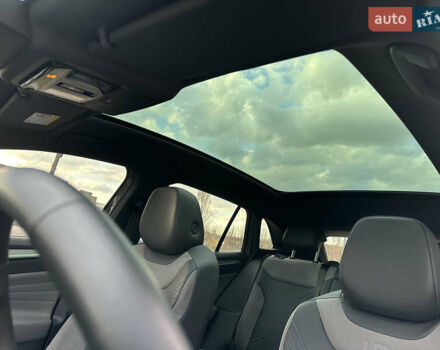 Серый Фольксваген ID.4, объемом двигателя 0 л и пробегом 30 тыс. км за 26999 $, фото 4 на Automoto.ua