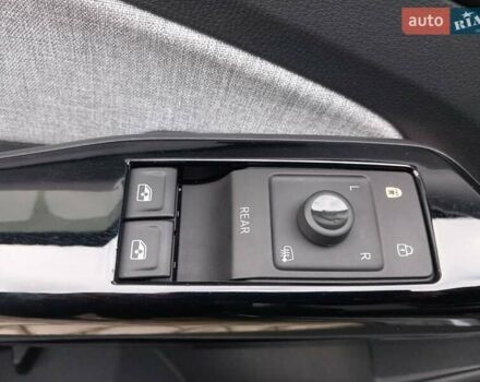 Серый Фольксваген ID.4, объемом двигателя 0 л и пробегом 62 тыс. км за 21900 $, фото 16 на Automoto.ua