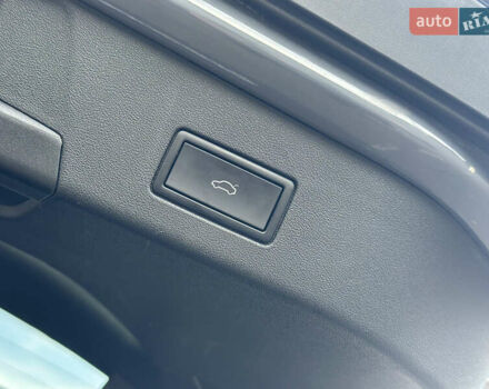 Серый Фольксваген ID.4, объемом двигателя 0 л и пробегом 80 тыс. км за 22500 $, фото 17 на Automoto.ua