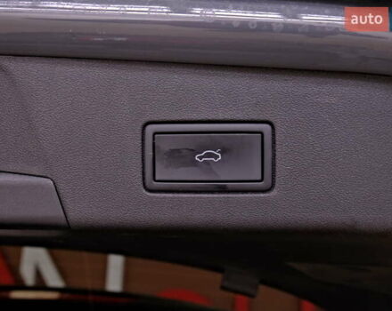 Серый Фольксваген ID.4, объемом двигателя 0 л и пробегом 13 тыс. км за 29900 $, фото 46 на Automoto.ua