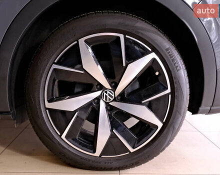 Серый Фольксваген ID.4, объемом двигателя 0 л и пробегом 13 тыс. км за 29900 $, фото 43 на Automoto.ua