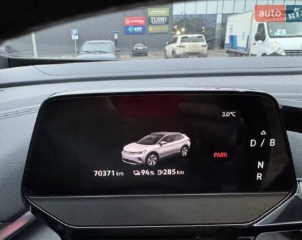 Сірий Фольксваген ID.4, об'ємом двигуна 0 л та пробігом 72 тис. км за 25500 $, фото 19 на Automoto.ua