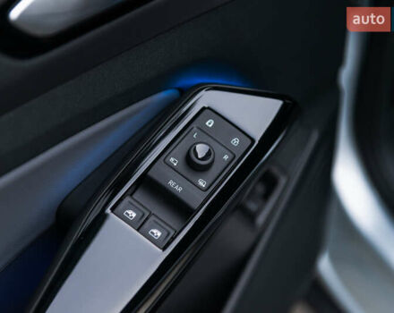 Серый Фольксваген ID.4, объемом двигателя 0 л и пробегом 1 тыс. км за 35500 $, фото 23 на Automoto.ua