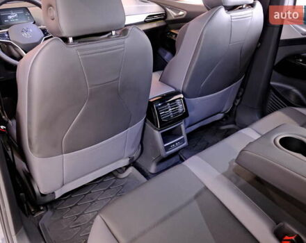 Серый Фольксваген ID.4, объемом двигателя 0 л и пробегом 13 тыс. км за 29900 $, фото 31 на Automoto.ua