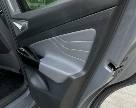 Серый Фольксваген ID.4, объемом двигателя 0 л и пробегом 13 тыс. км за 29000 $, фото 31 на Automoto.ua