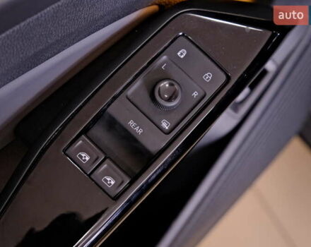 Серый Фольксваген ID.4, объемом двигателя 0 л и пробегом 13 тыс. км за 29900 $, фото 23 на Automoto.ua