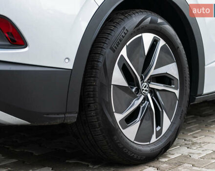 Серый Фольксваген ID.4, объемом двигателя 0 л и пробегом 1 тыс. км за 35500 $, фото 15 на Automoto.ua