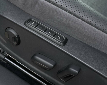 Серый Фольксваген ID.4, объемом двигателя 0 л и пробегом 13 тыс. км за 29000 $, фото 12 на Automoto.ua