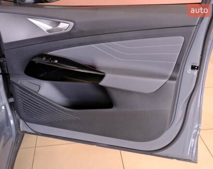 Серый Фольксваген ID.4, объемом двигателя 0 л и пробегом 13 тыс. км за 29900 $, фото 37 на Automoto.ua