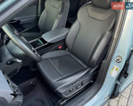 Серый Фольксваген ID.4, объемом двигателя 0 л и пробегом 11 тыс. км за 25500 $, фото 10 на Automoto.ua