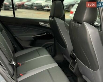 Серый Фольксваген ID.4, объемом двигателя 0 л и пробегом 3 тыс. км за 29990 $, фото 21 на Automoto.ua