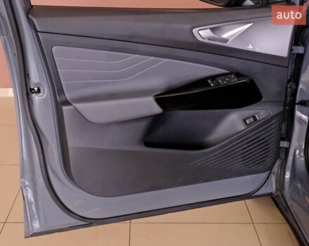 Серый Фольксваген ID.4, объемом двигателя 0 л и пробегом 13 тыс. км за 29900 $, фото 28 на Automoto.ua