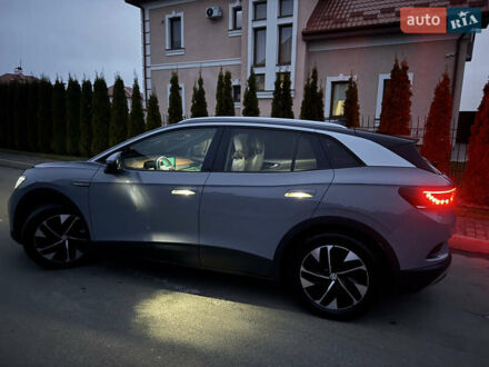 Серый Фольксваген ID.4, объемом двигателя 0 л и пробегом 137 тыс. км за 19999 $, фото 1 на Automoto.ua