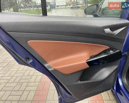 Синій Фольксваген ID.4, об'ємом двигуна 0 л та пробігом 101 тис. км за 22800 $, фото 56 на Automoto.ua