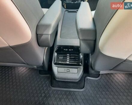 Синій Фольксваген ID.4, об'ємом двигуна 0 л та пробігом 41 тис. км за 28300 $, фото 14 на Automoto.ua