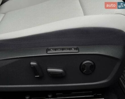 Синий Фольксваген ID.4, объемом двигателя 0 л и пробегом 20 тыс. км за 23900 $, фото 55 на Automoto.ua