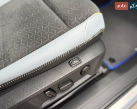 Синій Фольксваген ID.4, об'ємом двигуна 0 л та пробігом 41 тис. км за 23800 $, фото 23 на Automoto.ua