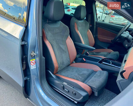 Синий Фольксваген ID.4, объемом двигателя 0 л и пробегом 15 тыс. км за 28900 $, фото 35 на Automoto.ua