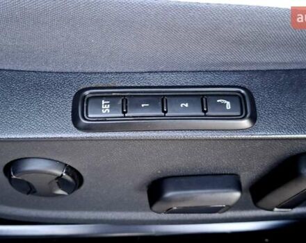 Синий Фольксваген ID.4, объемом двигателя 0 л и пробегом 65 тыс. км за 22500 $, фото 30 на Automoto.ua