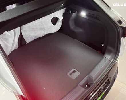 Белый Фольксваген ID.4 Crozz, объемом двигателя 0 л и пробегом 1 тыс. км за 44000 $, фото 8 на Automoto.ua