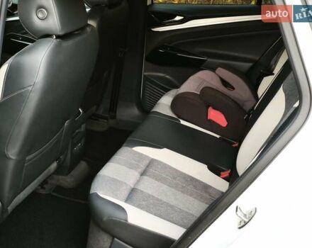 Белый Фольксваген ID.4 Crozz, объемом двигателя 0 л и пробегом 64 тыс. км за 24500 $, фото 13 на Automoto.ua