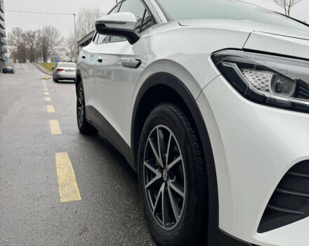 Белый Фольксваген ID.4 Crozz, объемом двигателя 0 л и пробегом 57 тыс. км за 22500 $, фото 4 на Automoto.ua