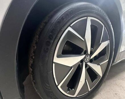 Белый Фольксваген ID.4 Crozz, объемом двигателя 0 л и пробегом 73 тыс. км за 21800 $, фото 6 на Automoto.ua