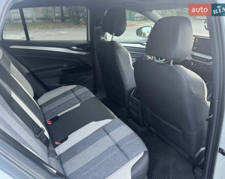 Белый Фольксваген ID.4 Crozz, объемом двигателя 0 л и пробегом 106 тыс. км за 25500 $, фото 11 на Automoto.ua