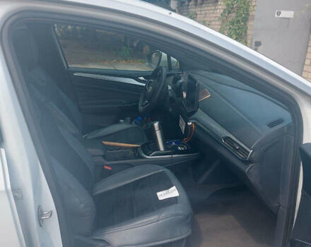 Белый Фольксваген ID.4 Crozz, объемом двигателя 0 л и пробегом 180 тыс. км за 22500 $, фото 4 на Automoto.ua