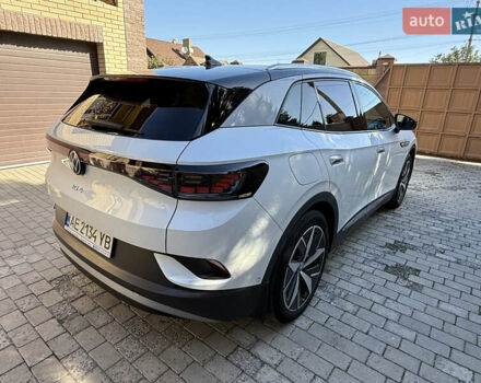 Белый Фольксваген ID.4 Crozz, объемом двигателя 0 л и пробегом 47 тыс. км за 24500 $, фото 4 на Automoto.ua