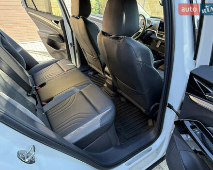 Белый Фольксваген ID.4 Crozz, объемом двигателя 0 л и пробегом 47 тыс. км за 24500 $, фото 14 на Automoto.ua