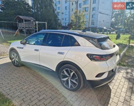 Білий Фольксваген ID.4 Crozz, об'ємом двигуна 0 л та пробігом 28 тис. км за 26999 $, фото 4 на Automoto.ua