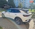 Білий Фольксваген ID.4 Crozz, об'ємом двигуна 0 л та пробігом 28 тис. км за 26999 $, фото 4 на Automoto.ua