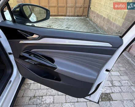 Белый Фольксваген ID.4 Crozz, объемом двигателя 0 л и пробегом 47 тыс. км за 24500 $, фото 15 на Automoto.ua