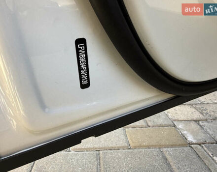 Белый Фольксваген ID.4 Crozz, объемом двигателя 0 л и пробегом 47 тыс. км за 24500 $, фото 17 на Automoto.ua