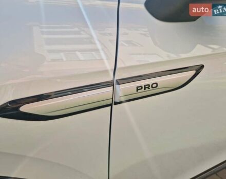 Білий Фольксваген ID.4 Crozz, об'ємом двигуна 0 л та пробігом 28 тис. км за 26999 $, фото 15 на Automoto.ua