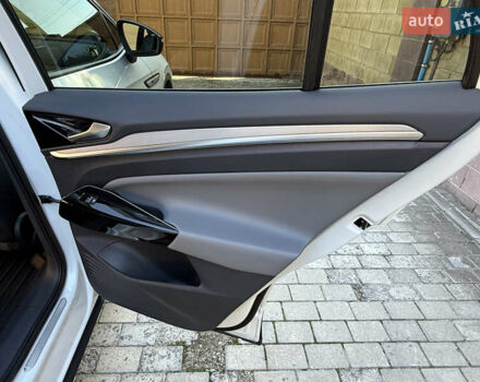 Белый Фольксваген ID.4 Crozz, объемом двигателя 0 л и пробегом 47 тыс. км за 24500 $, фото 13 на Automoto.ua