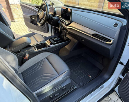 Белый Фольксваген ID.4 Crozz, объемом двигателя 0 л и пробегом 47 тыс. км за 24500 $, фото 16 на Automoto.ua