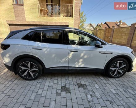 Белый Фольксваген ID.4 Crozz, объемом двигателя 0 л и пробегом 47 тыс. км за 24500 $, фото 5 на Automoto.ua