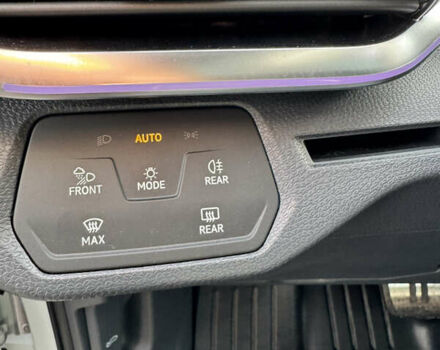 Белый Фольксваген ID.4 Crozz, объемом двигателя 0 л и пробегом 1 тыс. км за 29500 $, фото 15 на Automoto.ua