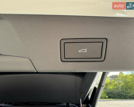 Белый Фольксваген ID.4 Crozz, объемом двигателя 0 л и пробегом 1 тыс. км за 29500 $, фото 19 на Automoto.ua