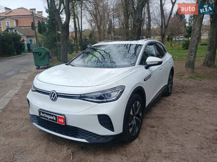 Фольксваген ID.4 Crozz 2022 у Києві на Automoto.ua Білий Фольксваген ID.4 Crozz, об'ємом двигуна 0 л та пробігом 57 тис. км за 22990 $, фото 1 на Automoto.ua