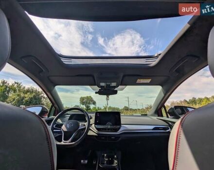 Красный Фольксваген ID.4 Crozz, объемом двигателя 0 л и пробегом 48 тыс. км за 25600 $, фото 19 на Automoto.ua