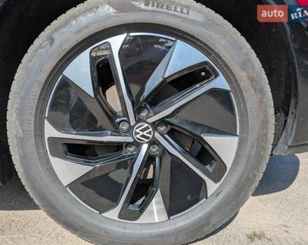 Красный Фольксваген ID.4 Crozz, объемом двигателя 0 л и пробегом 48 тыс. км за 25600 $, фото 34 на Automoto.ua