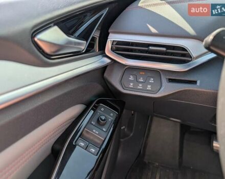 Красный Фольксваген ID.4 Crozz, объемом двигателя 0 л и пробегом 48 тыс. км за 25600 $, фото 21 на Automoto.ua