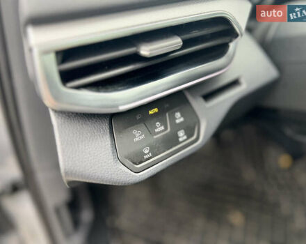 Фольксваген ID.4 Crozz, объемом двигателя 0 л и пробегом 12 тыс. км за 35500 $, фото 15 на Automoto.ua