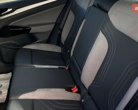 купить новое авто Фольксваген ID.4 Crozz 2024 года от официального дилера E-SKM Черкаси Фольксваген фото