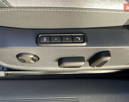 купити нове авто Фольксваген ID.4 Crozz 2024 року від офіційного дилера E-SKM Черкаси Фольксваген фото